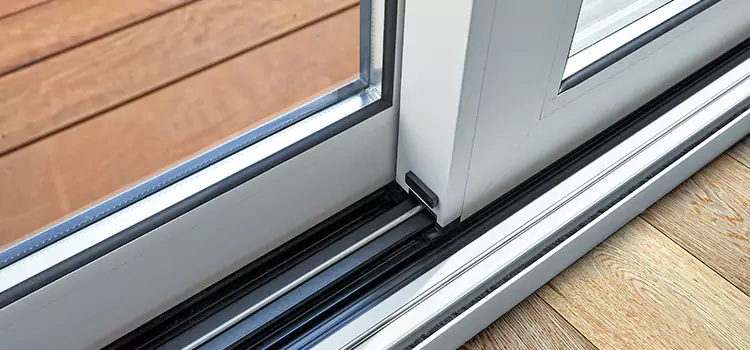 Why Your Sliding Door Keeps Getting Stuck in Paradise, CA?